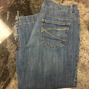 Tommy Hilfiger Ladies Crop Jeans - Size 12